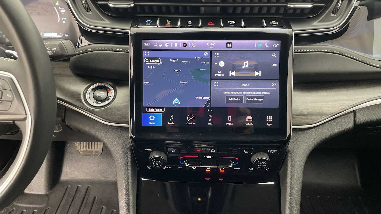 Thumbnail: 2022 Jeep Grand Cherokee - 19