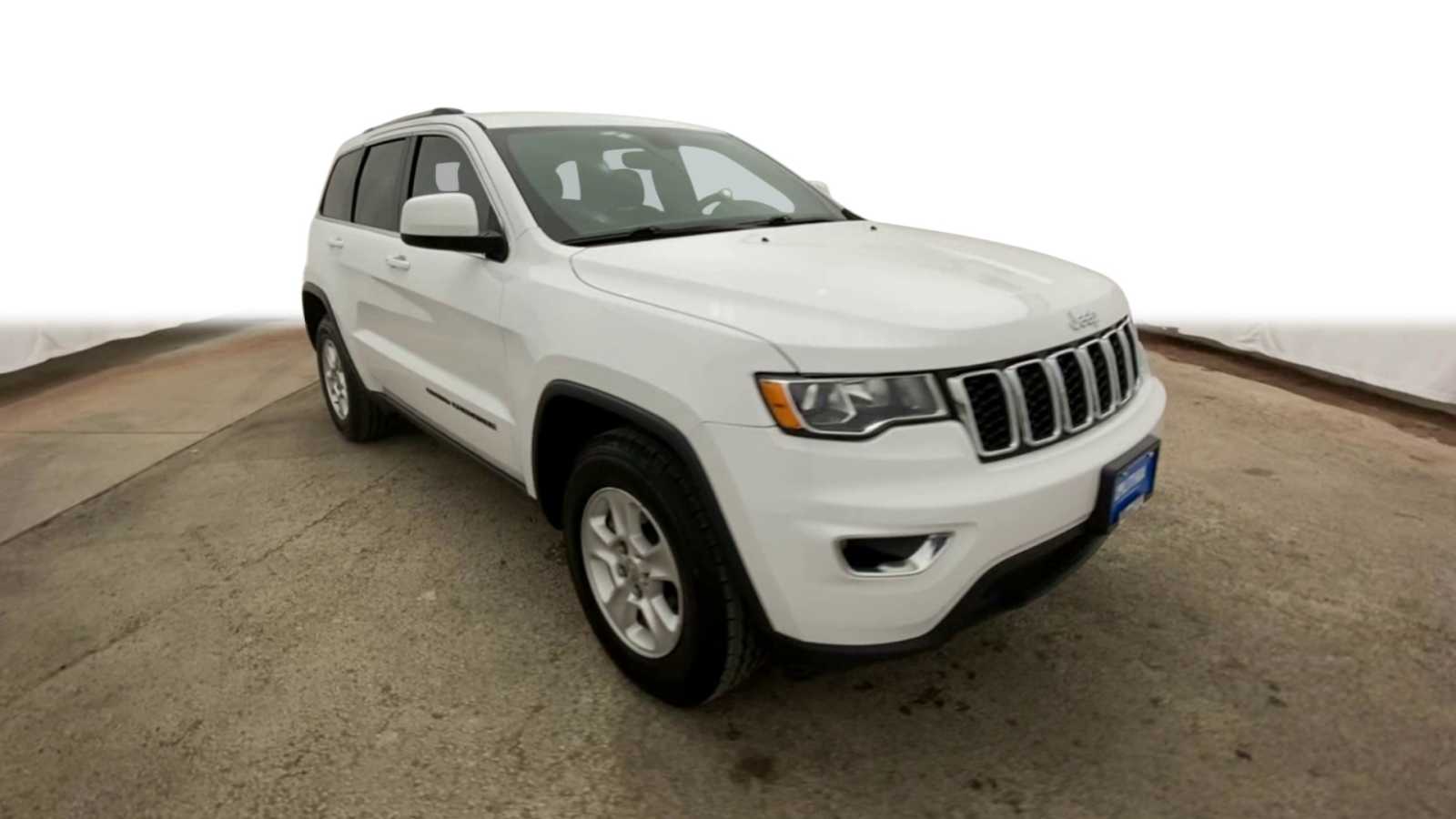 Thumbnail: 2017 Jeep Grand Cherokee - 2