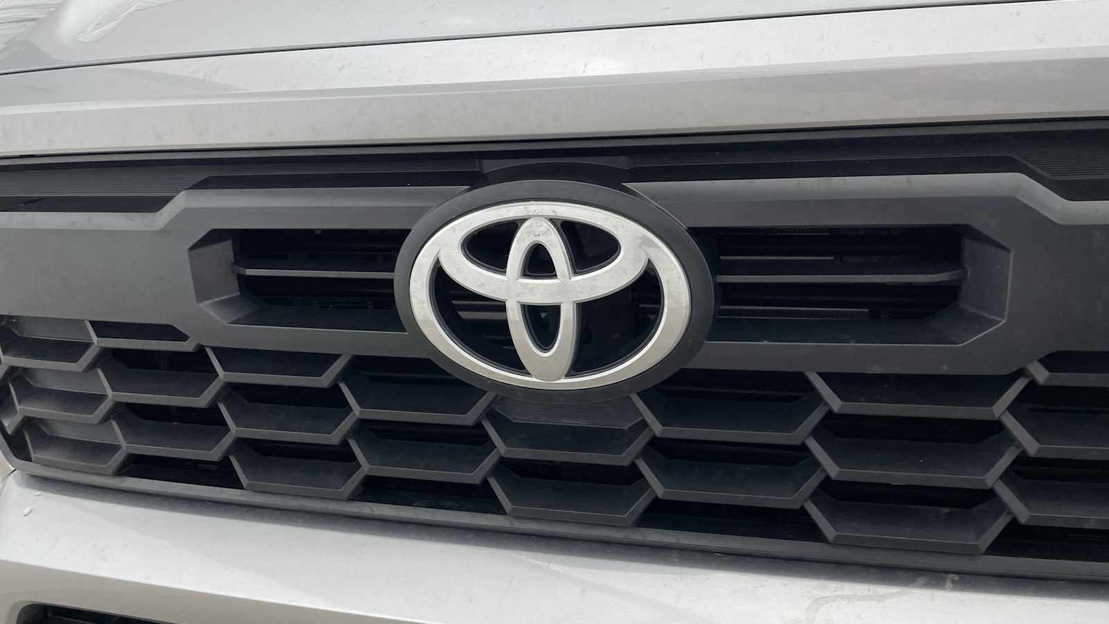 Thumbnail: 2024 Toyota Tacoma - 37