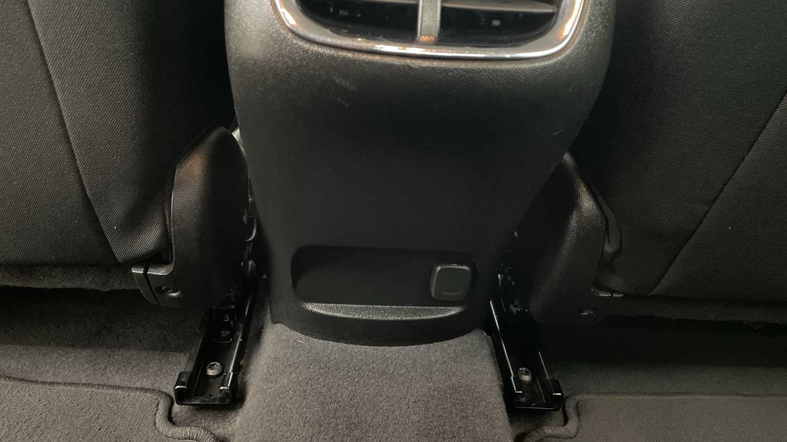 Thumbnail: 2023 Chevrolet Malibu - 24