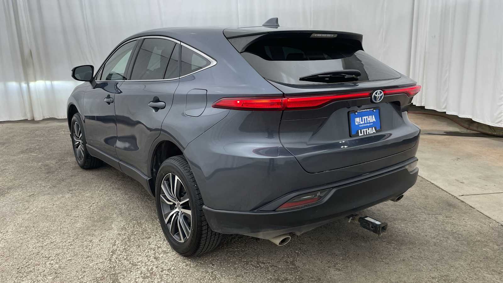 Thumbnail: 2023 Toyota Venza - 29