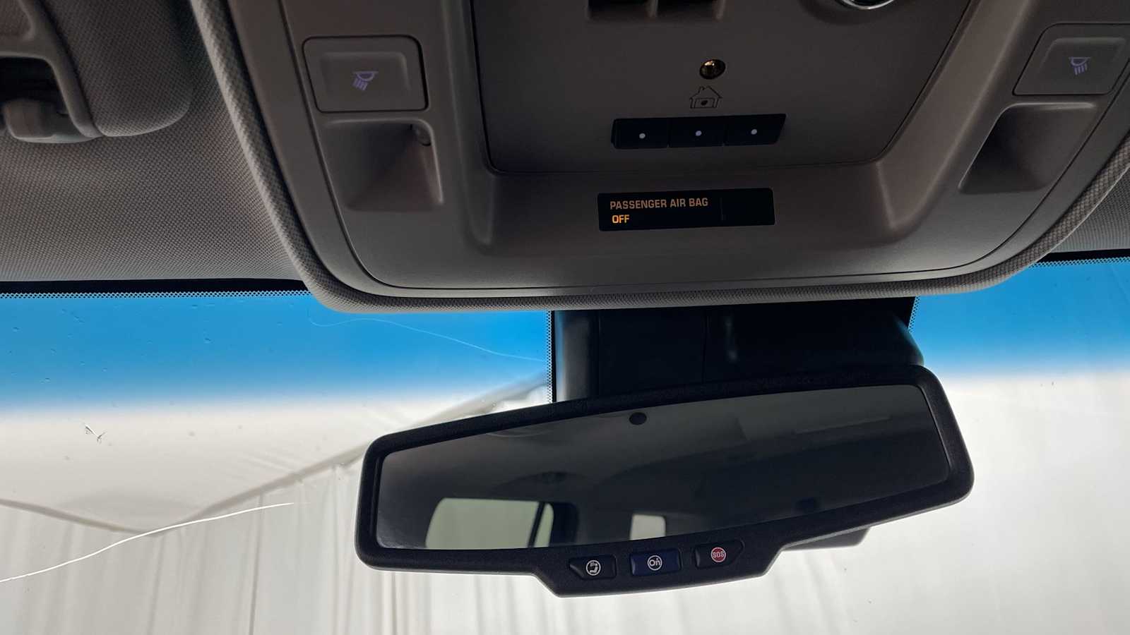 Thumbnail: 2016 Chevrolet Tahoe - 24