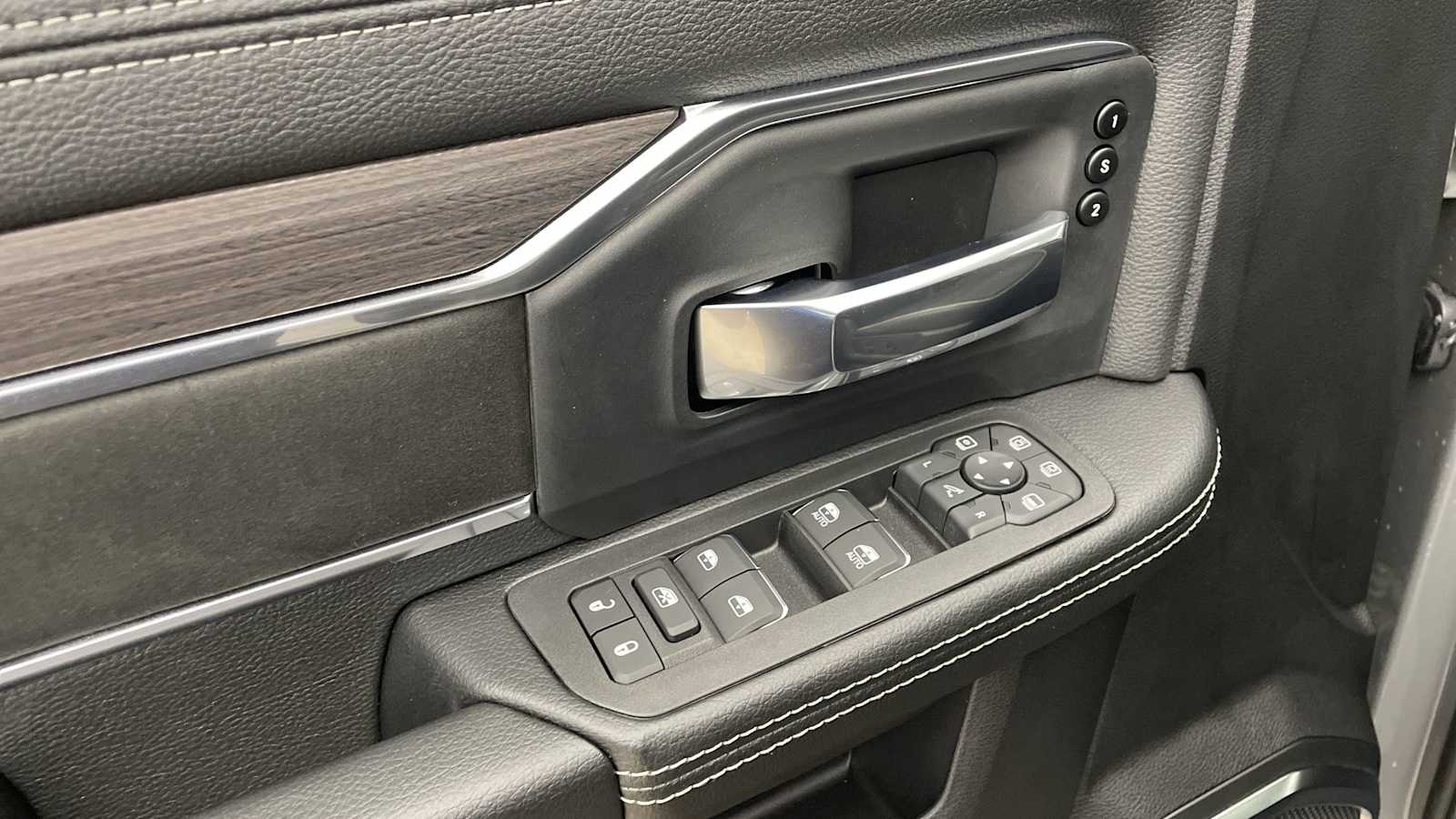 Thumbnail: 2026 RAM 3500 - 7