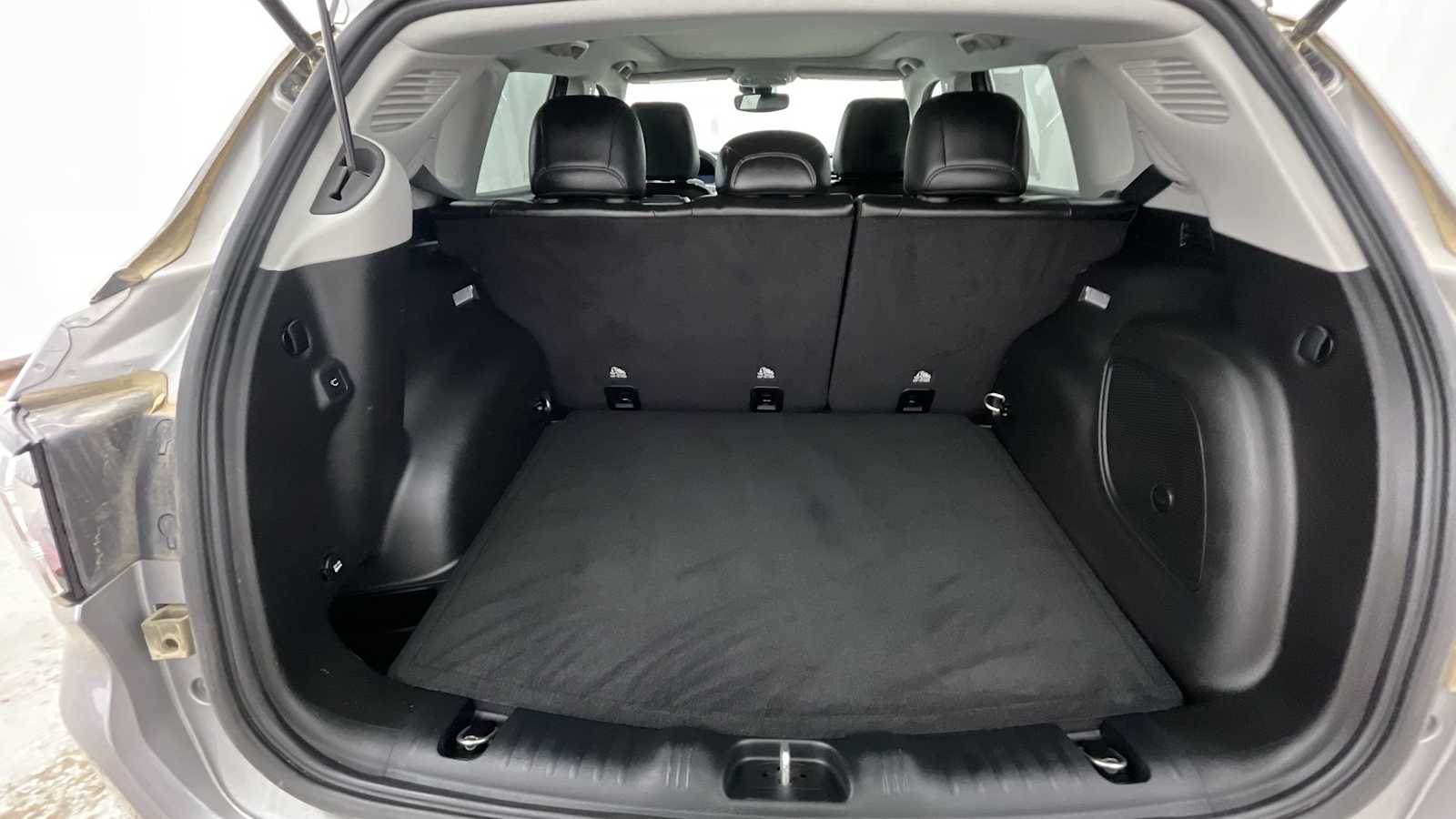 Thumbnail: 2022 Jeep Compass - 32