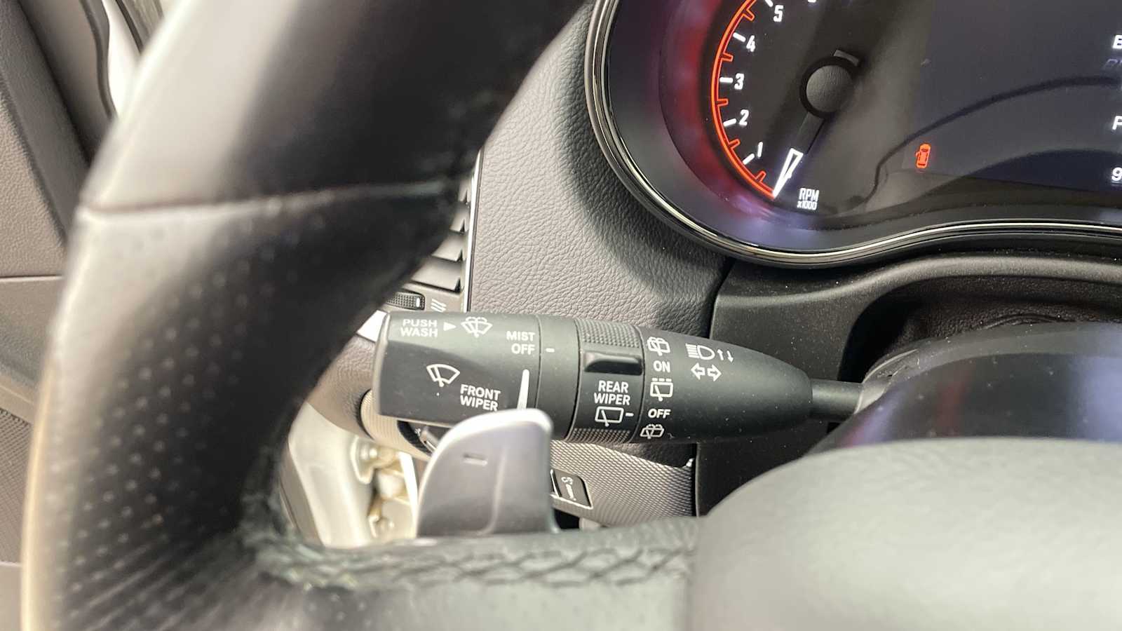 Thumbnail: 2019 Dodge Durango - 16