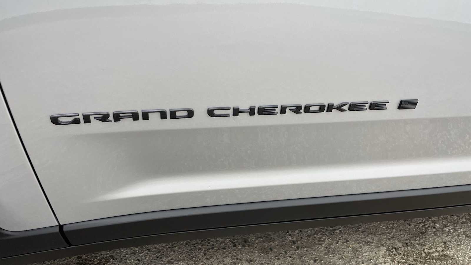 Thumbnail: 2025 Jeep Grand Cherokee - 44