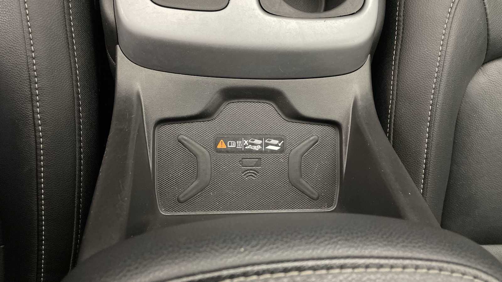 Thumbnail: 2021 Chevrolet Colorado - 26