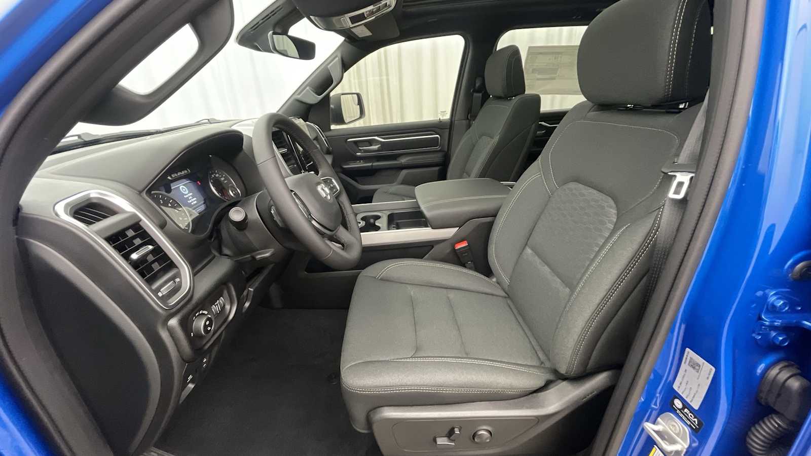 Thumbnail: 2026 RAM 1500 - 6