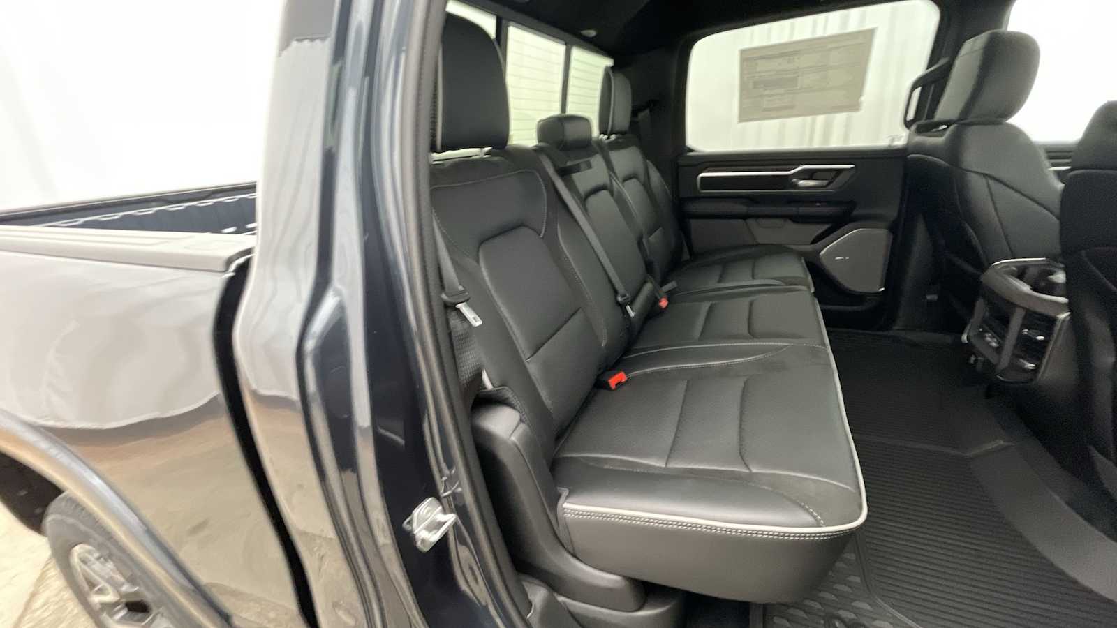 Thumbnail: 2026 RAM 1500 - 10