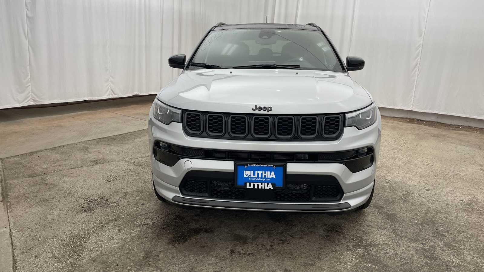 Thumbnail: 2025 Jeep Compass - 37