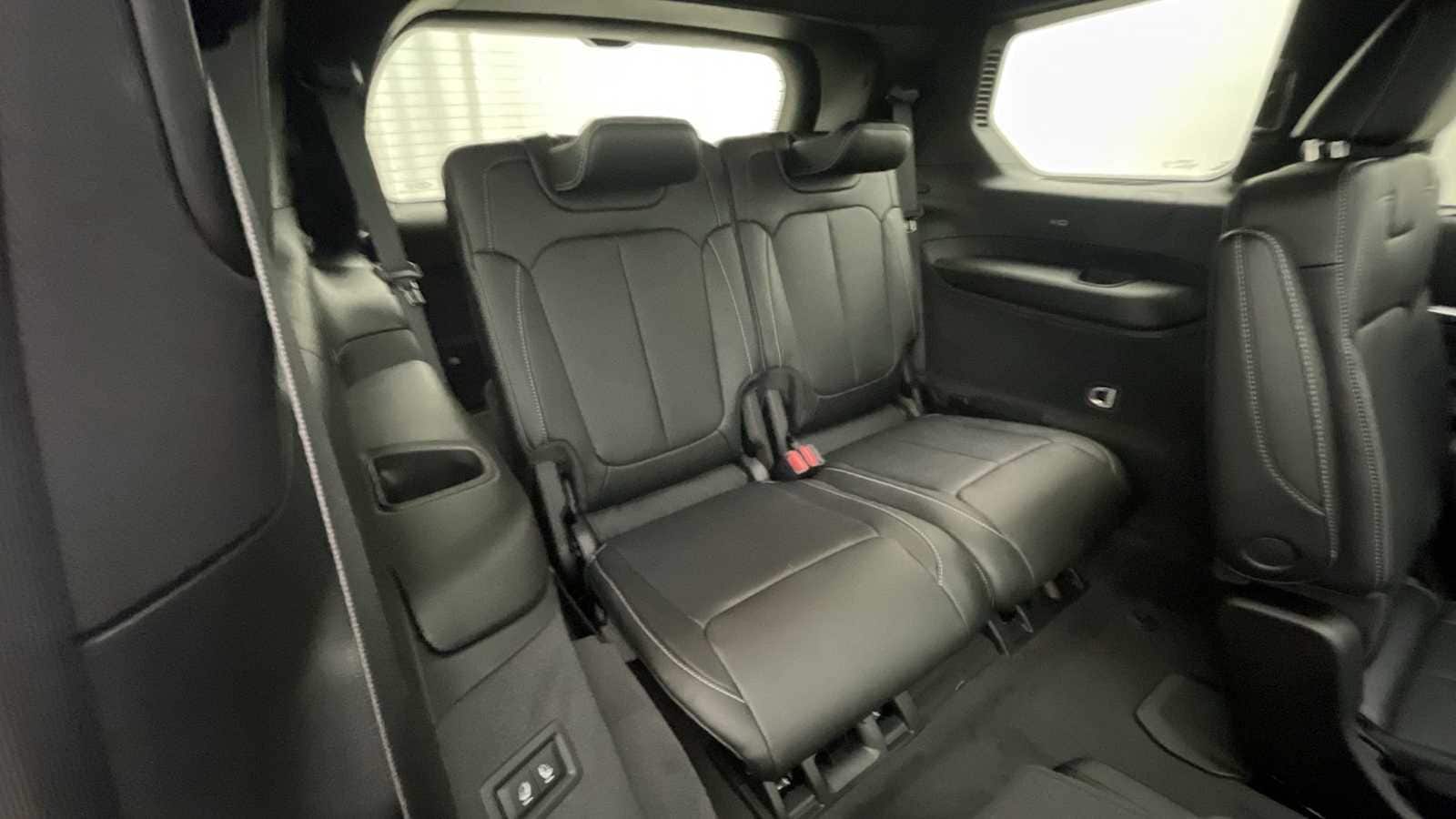 Thumbnail: 2025 Jeep Grand Cherokee - 12