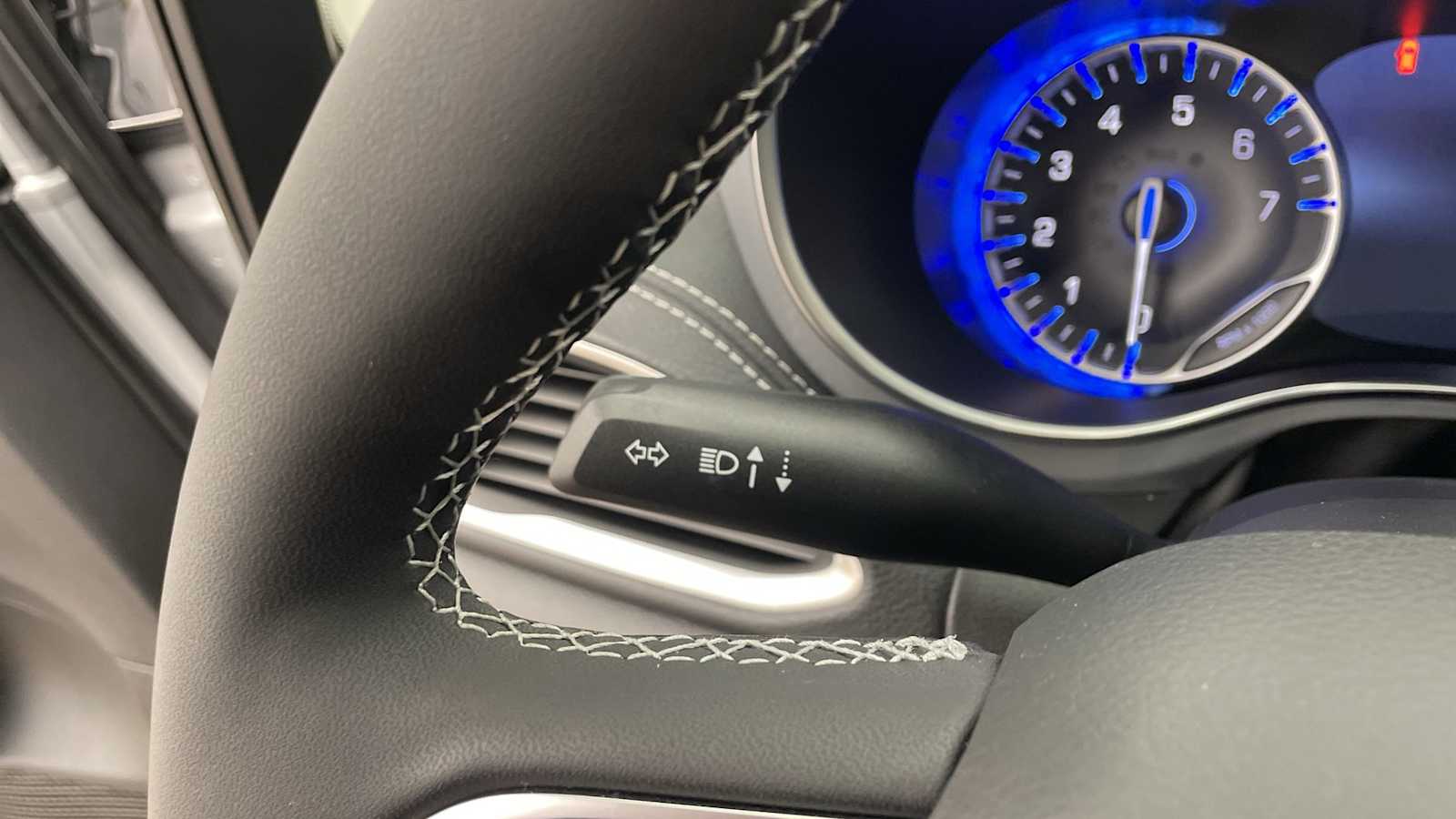 Thumbnail: 2026 Chrysler Pacifica - 19