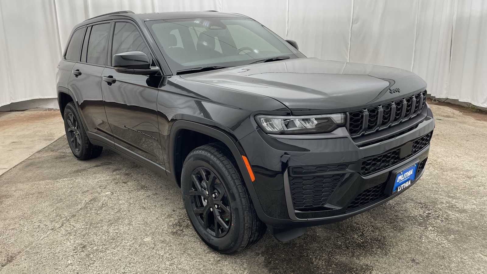 Thumbnail: 2026 Jeep Grand Cherokee - 36