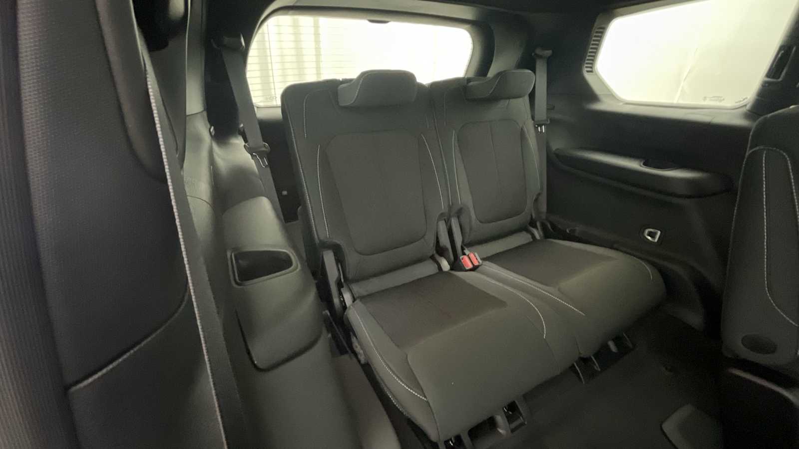 Thumbnail: 2025 Jeep Grand Cherokee - 11