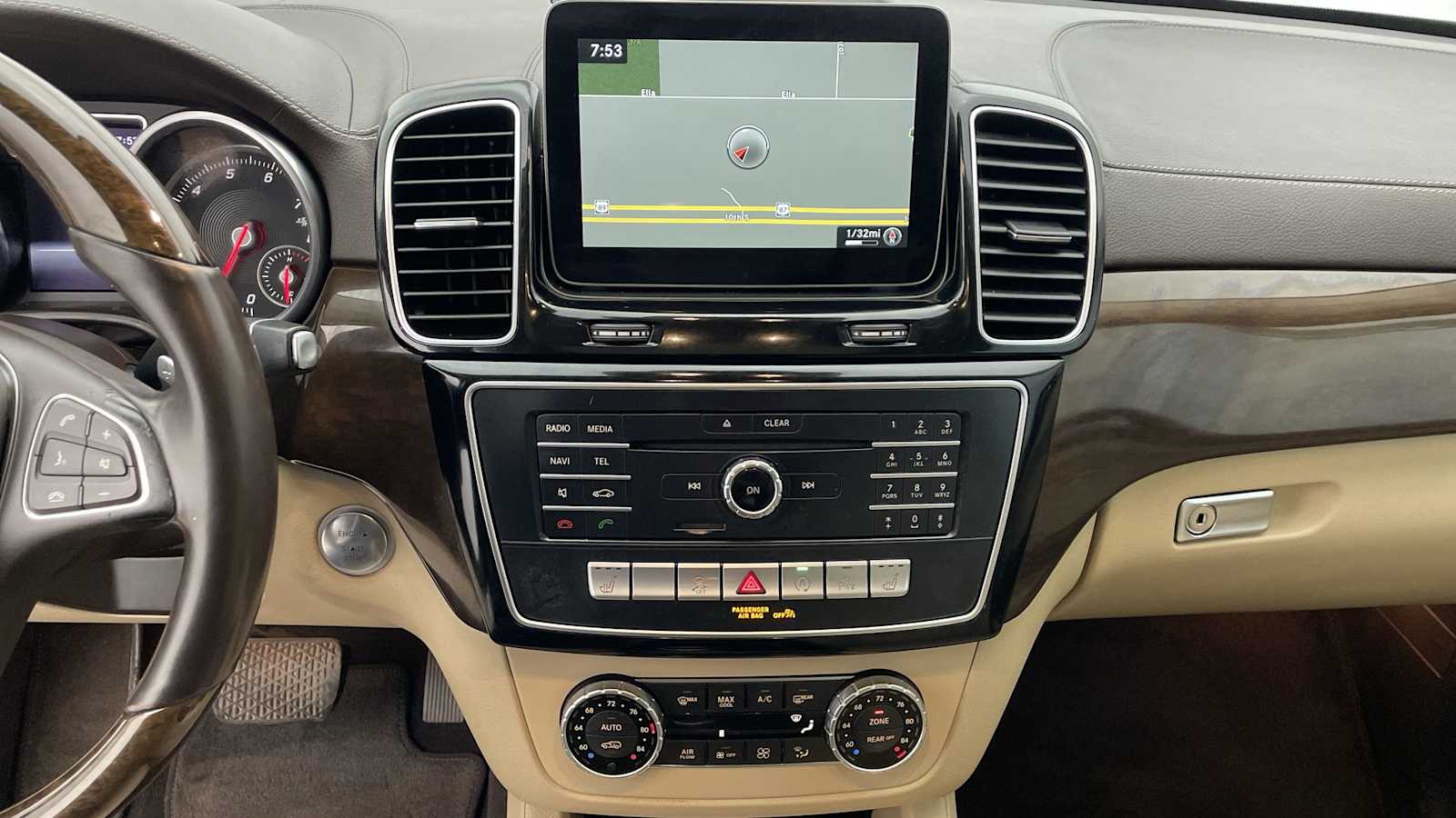 Thumbnail: 2017 Mercedes-Benz GLS - 19