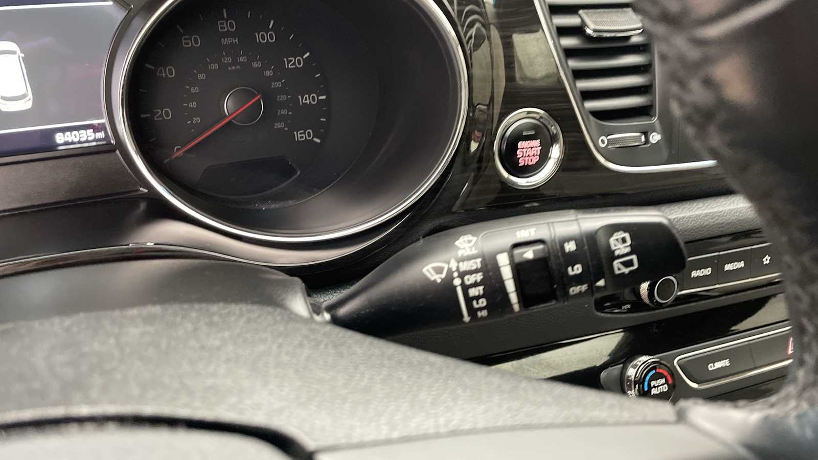 Thumbnail: 2020 Kia Sedona - 18