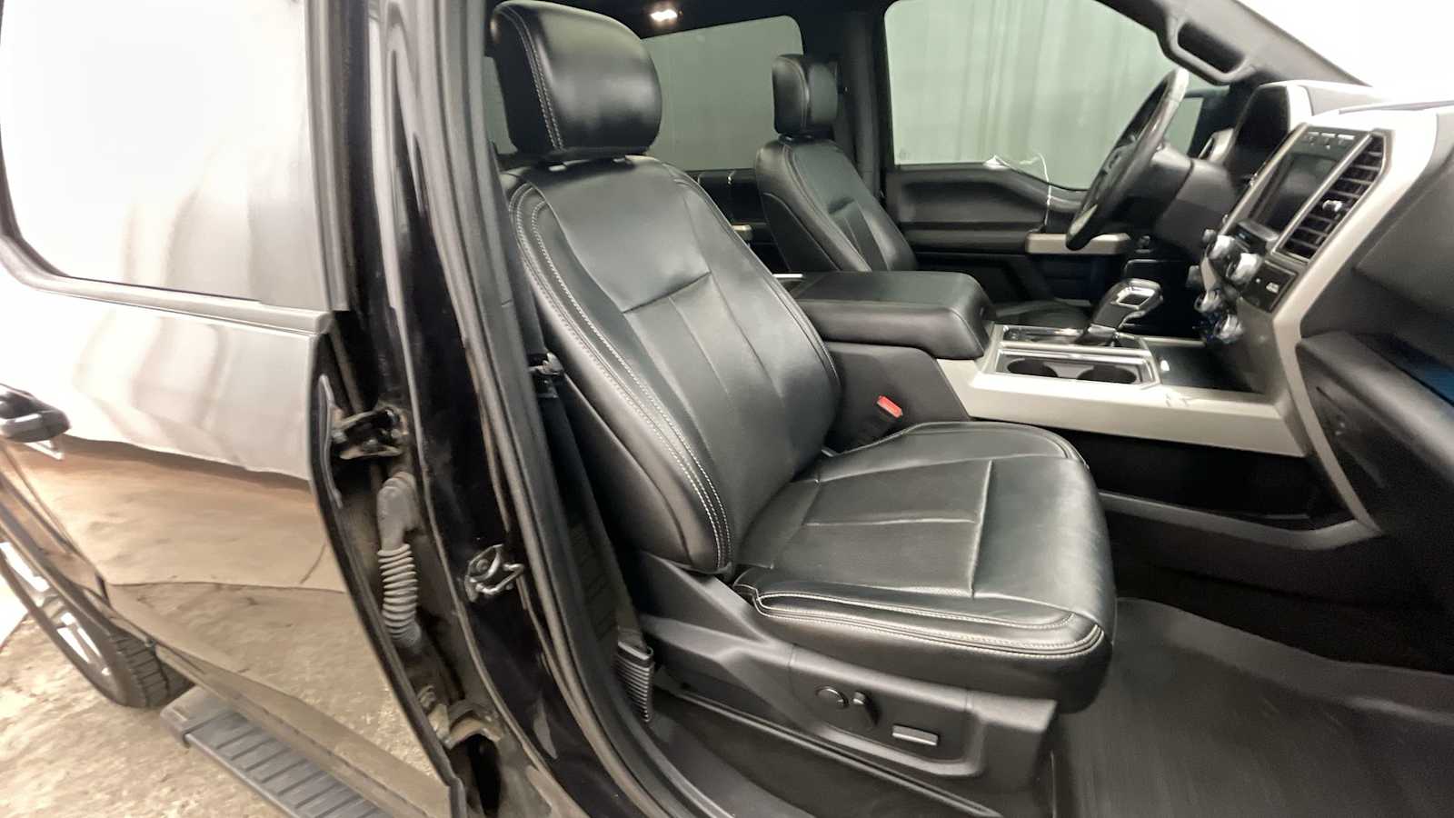 Thumbnail: 2019 Ford F-150 - 13