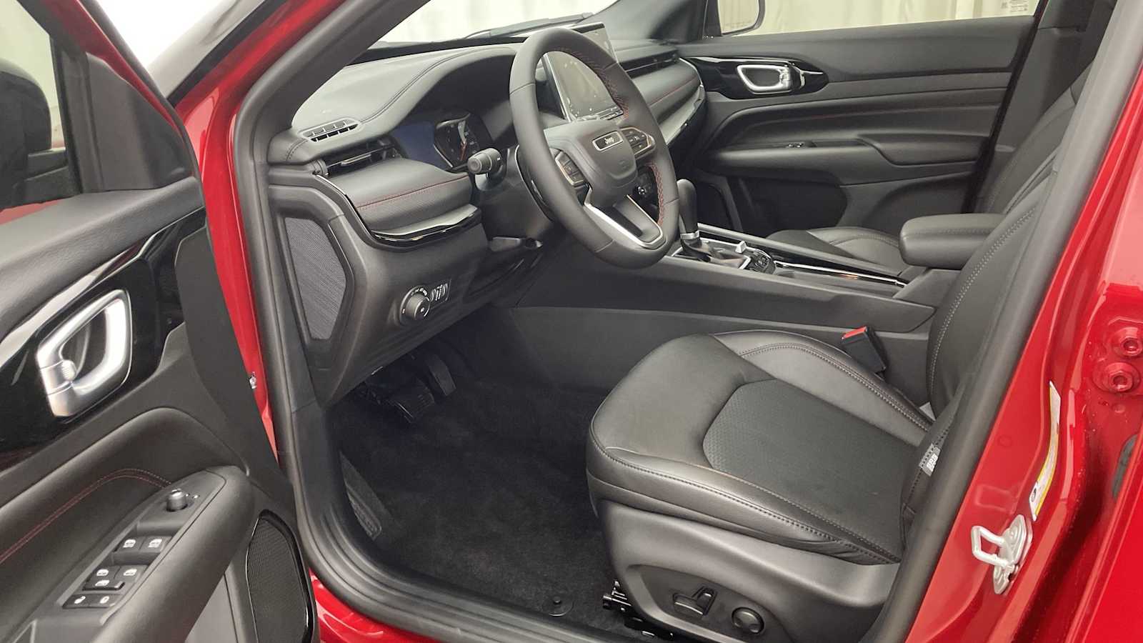 Thumbnail: 2026 Jeep Compass - 2