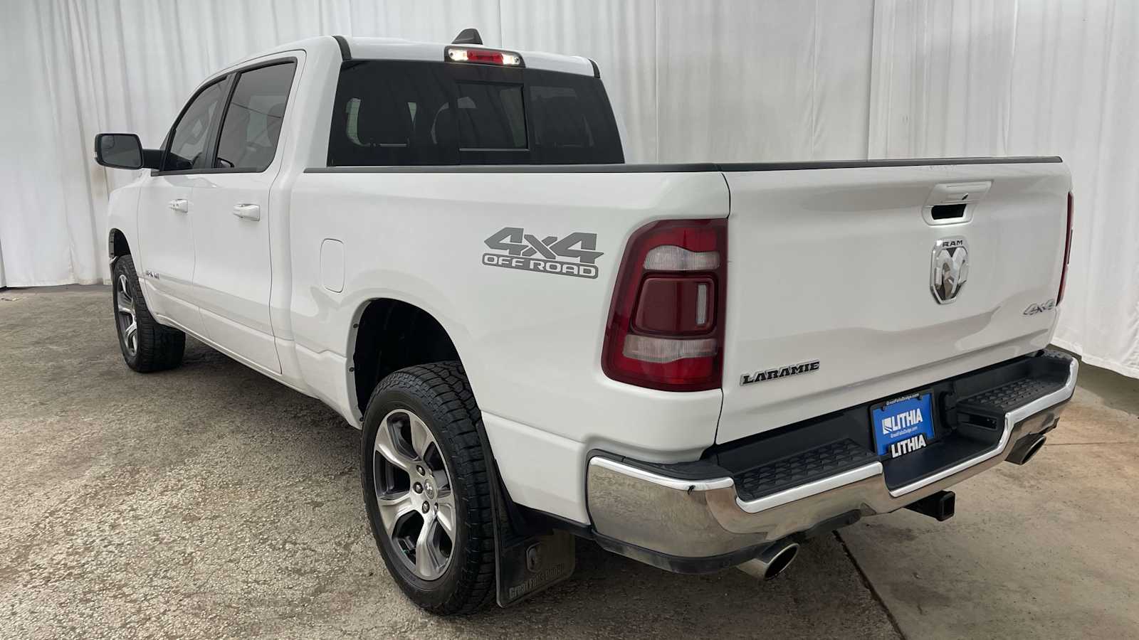 Thumbnail: 2023 RAM 1500 - 32