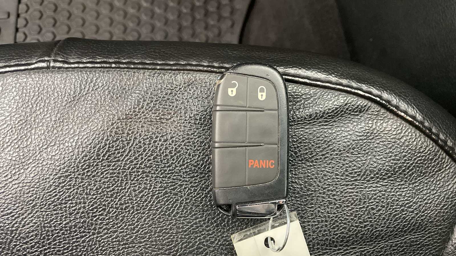 Thumbnail: 2023 Jeep Compass - 21