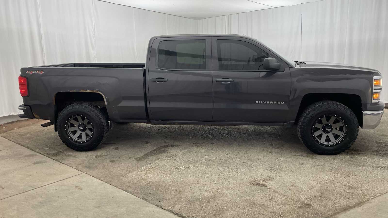 Thumbnail: 2014 Chevrolet Silverado 1500 - 35