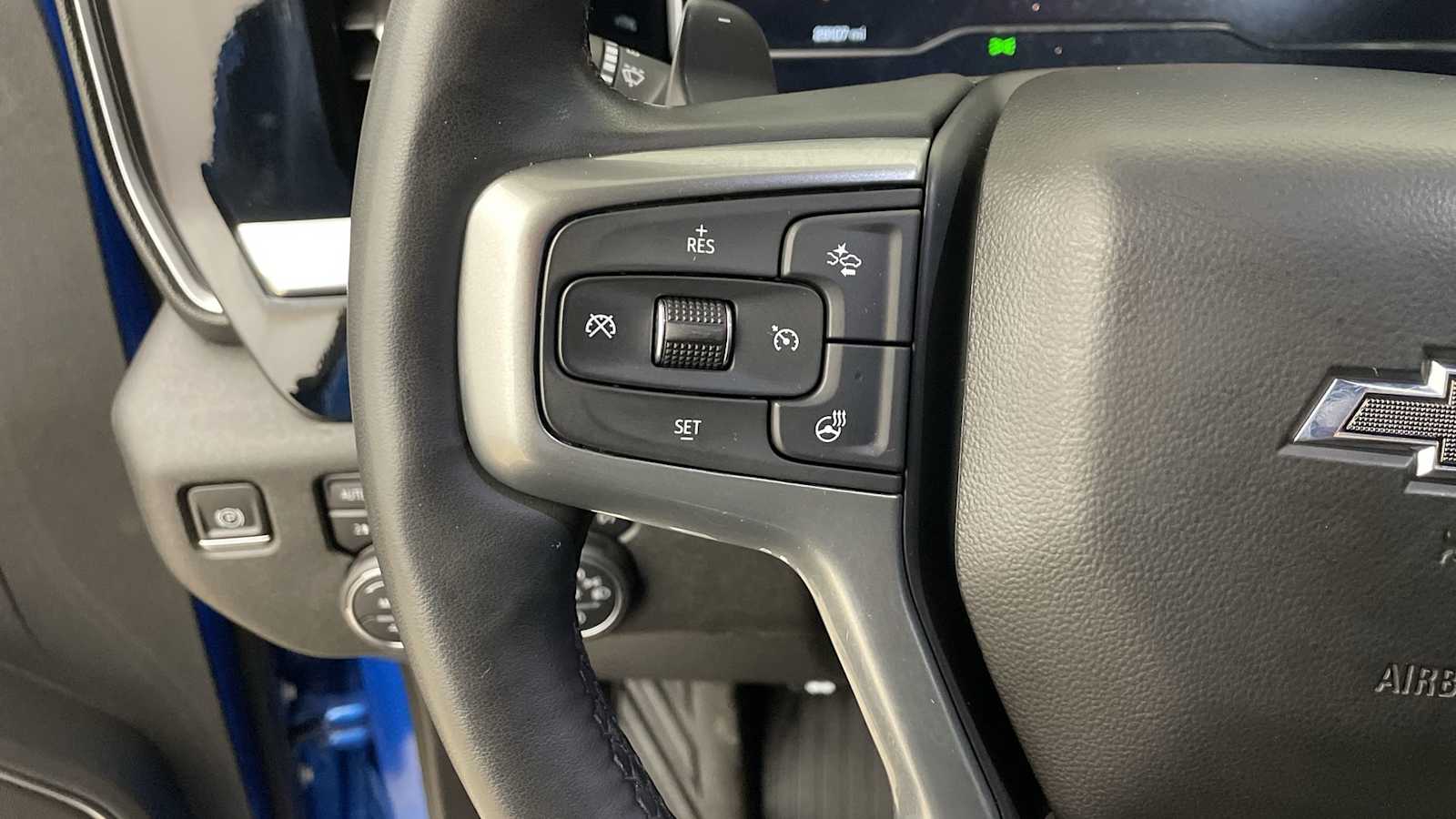 Thumbnail: 2023 Chevrolet Silverado 1500 - 13