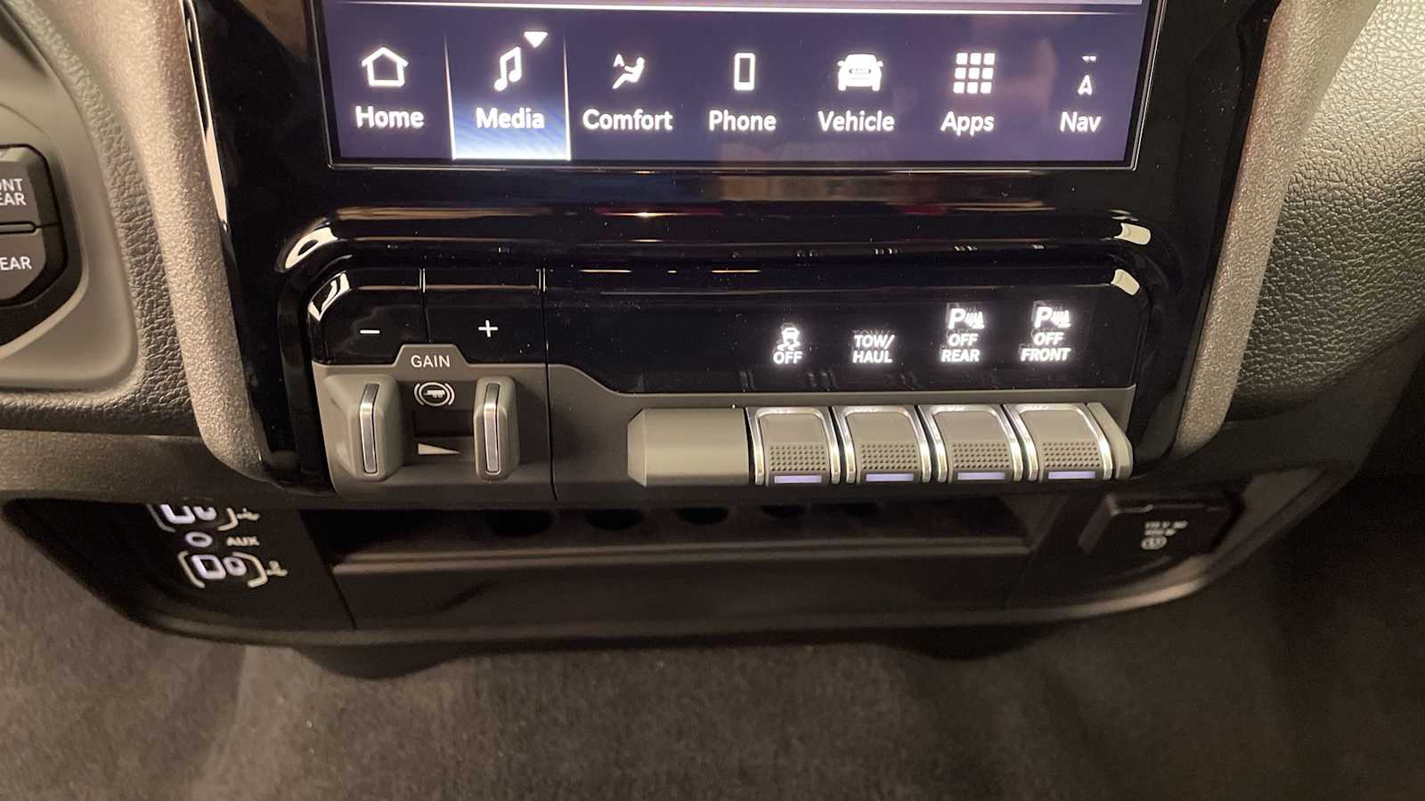 Thumbnail: 2026 RAM 2500 - 23