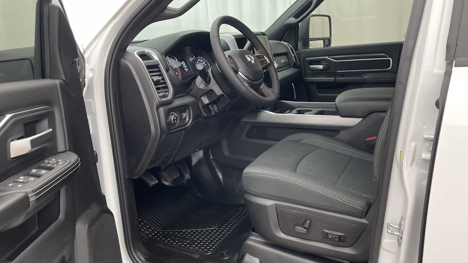 Thumbnail: 2026 RAM 2500 - 2