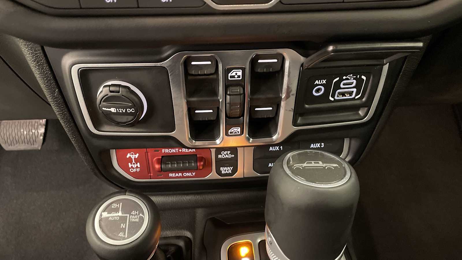 Thumbnail: 2026 Jeep Gladiator - 20