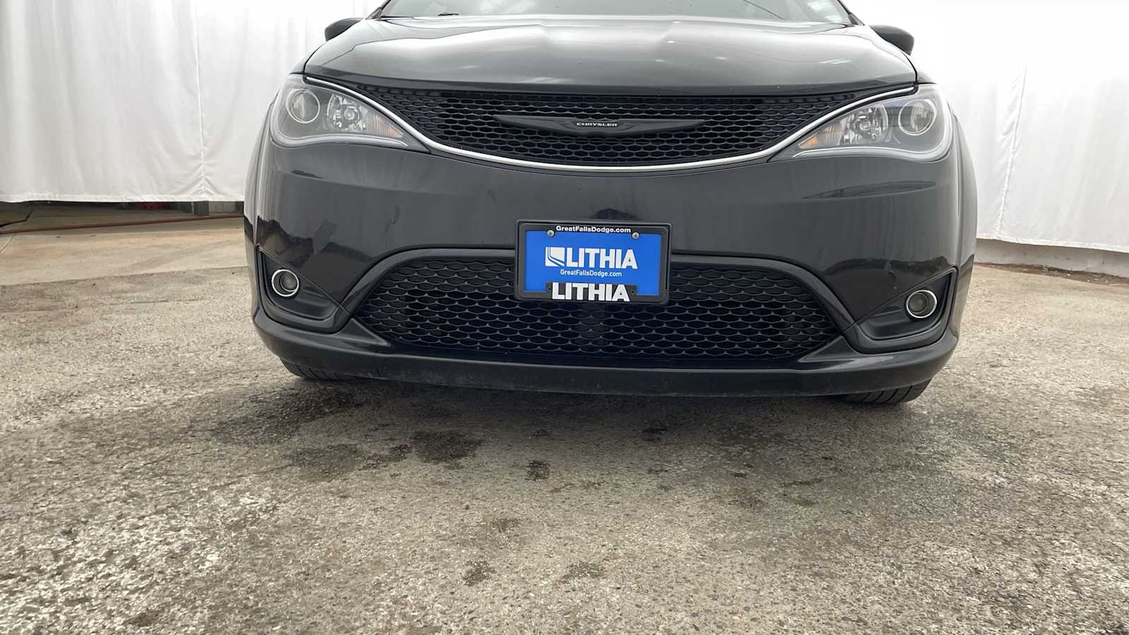 Thumbnail: 2019 Chrysler Pacifica - 37