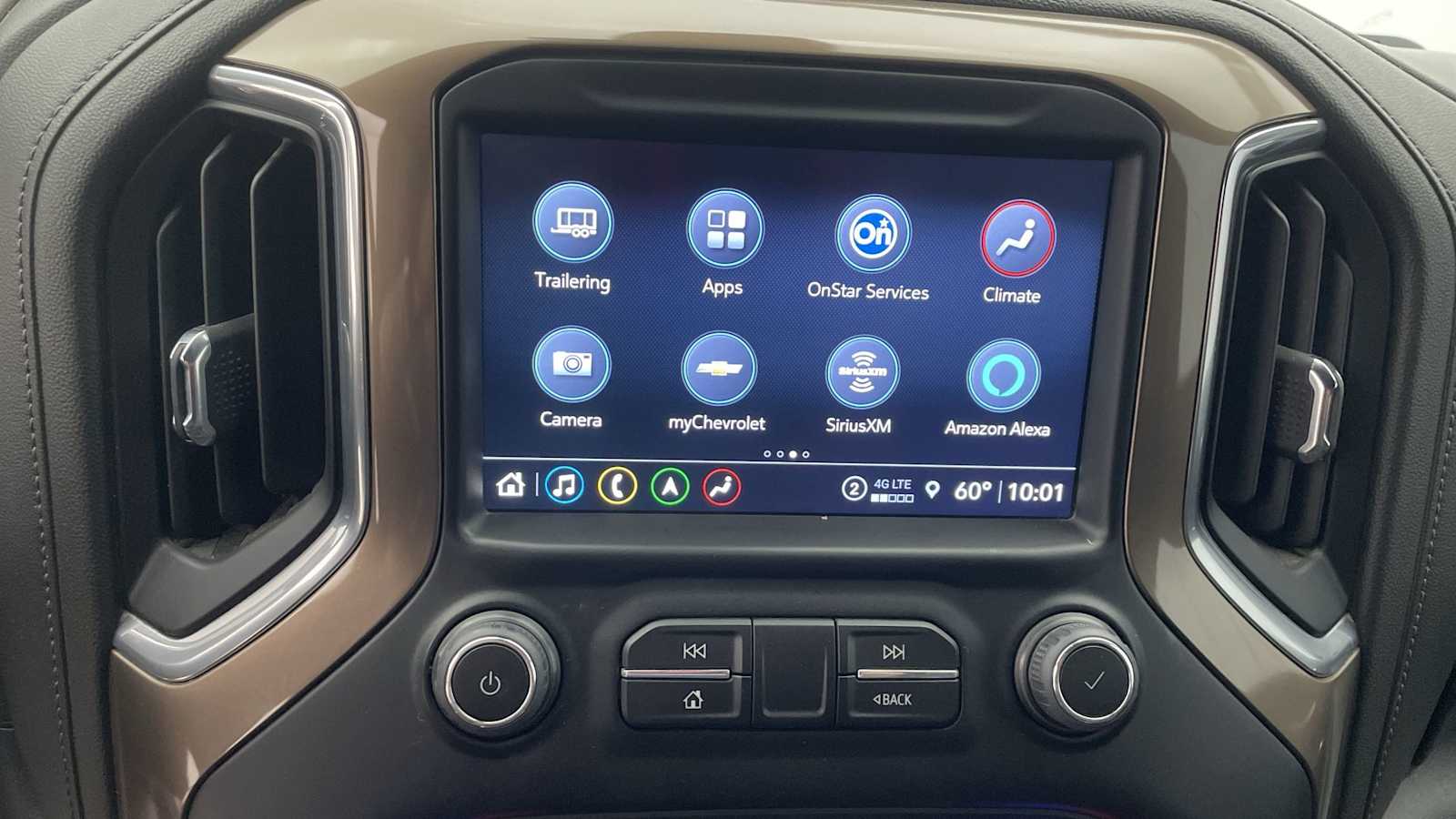 Thumbnail: 2022 Chevrolet Silverado 3500 - 25