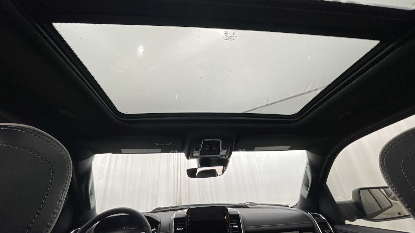 Thumbnail: 2026 RAM 1500 - 9