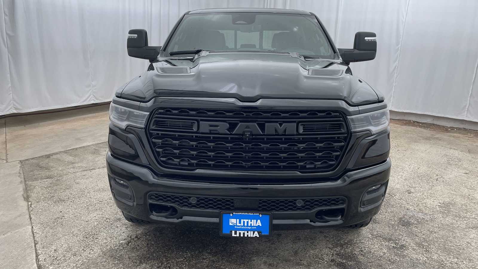 Thumbnail: 2026 RAM 1500 - 40