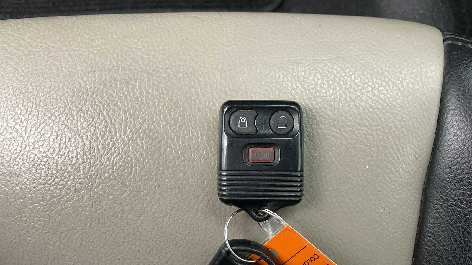 Thumbnail: 2008 Ford Explorer Sport Trac - 19