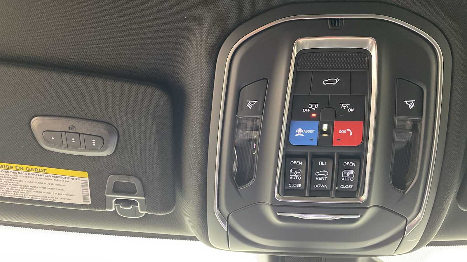 Thumbnail: 2025 Jeep Grand Cherokee - 26