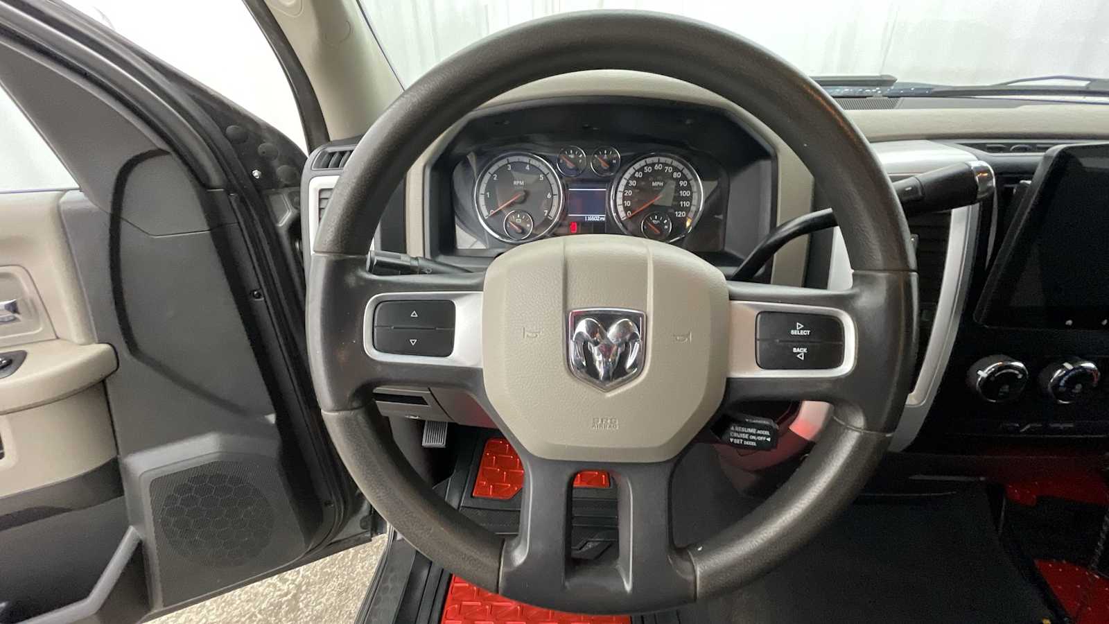 Thumbnail: 2011 RAM 1500 - 11