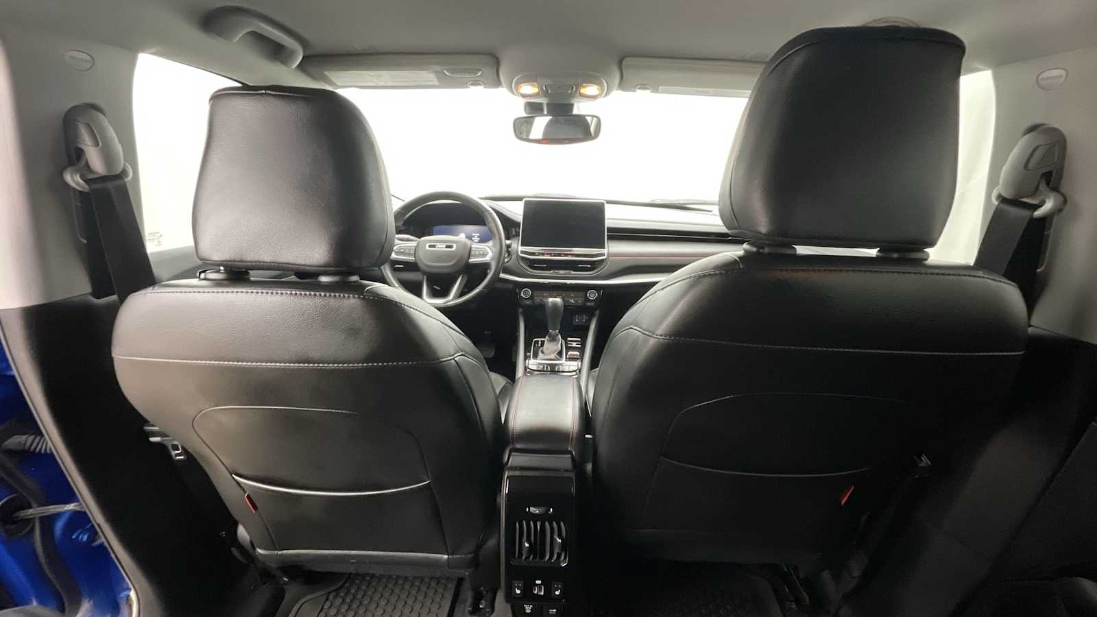 Thumbnail: 2022 Jeep Compass - 8