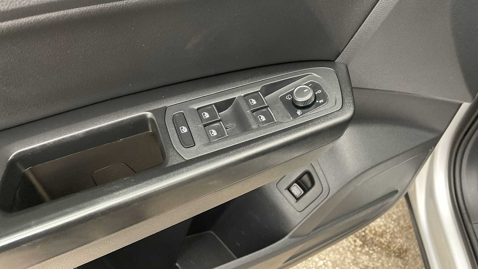 Thumbnail: 2019 Volkswagen Atlas - 7