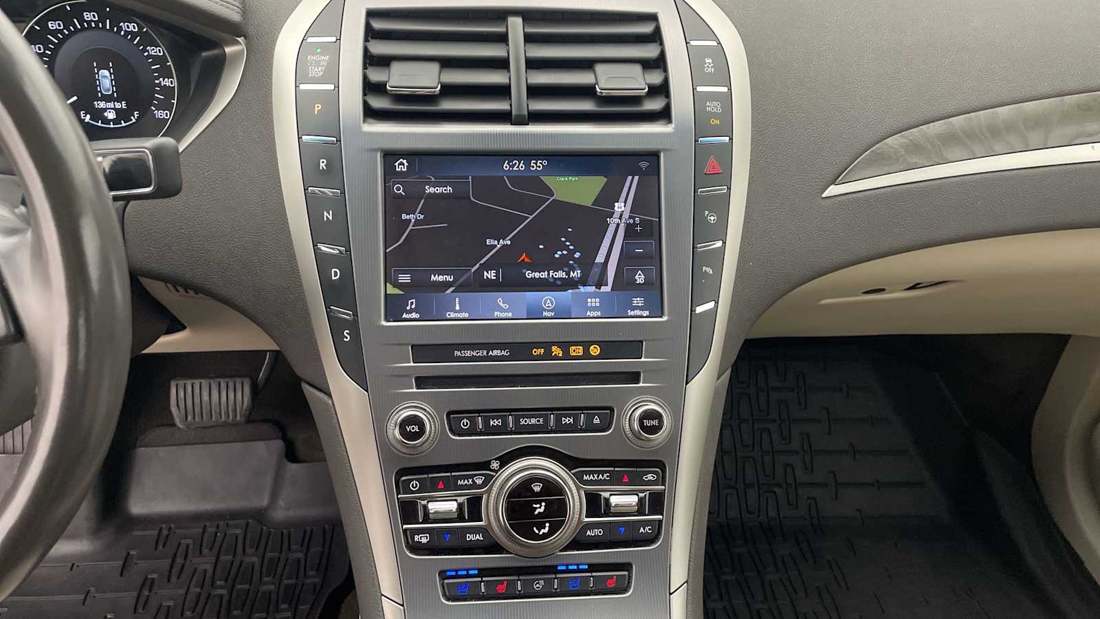 Thumbnail: 2020 Lincoln MKZ - 18