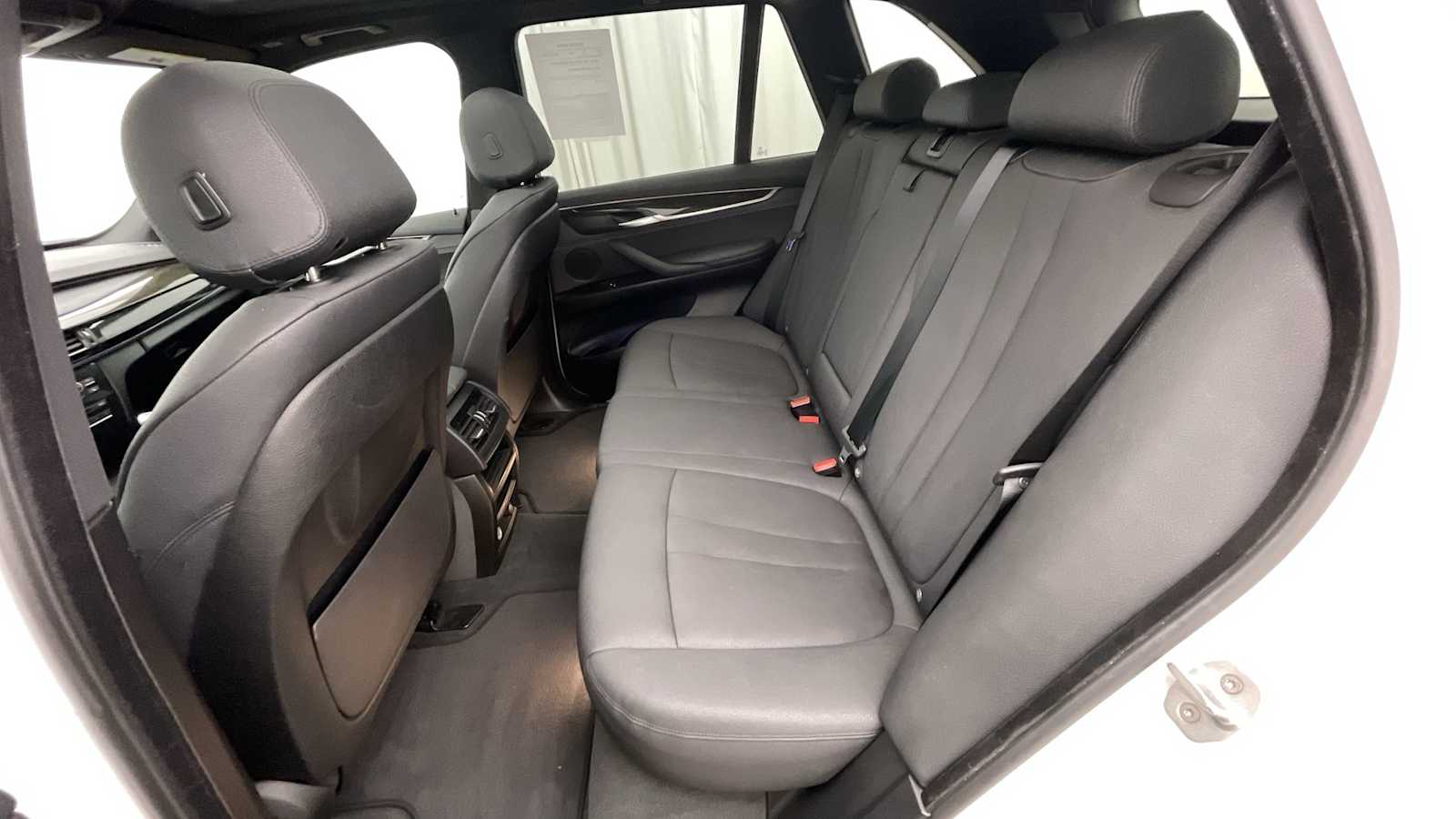 Thumbnail: 2018 BMW X5 - 10