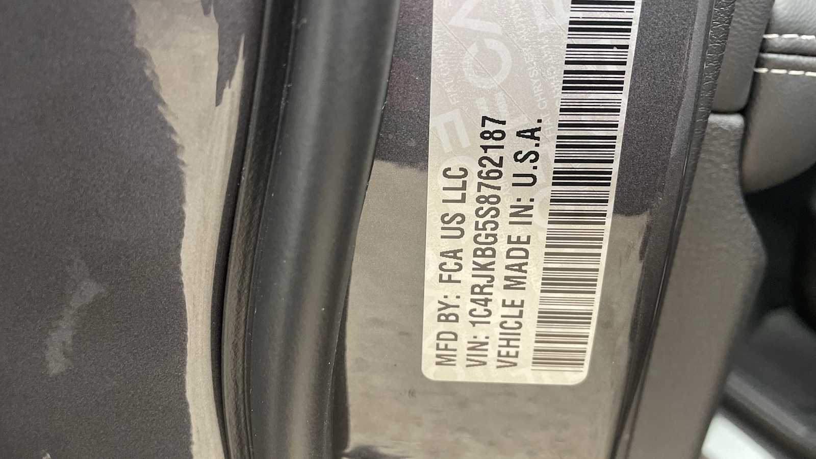 Thumbnail: 2025 Jeep Grand Cherokee - 32