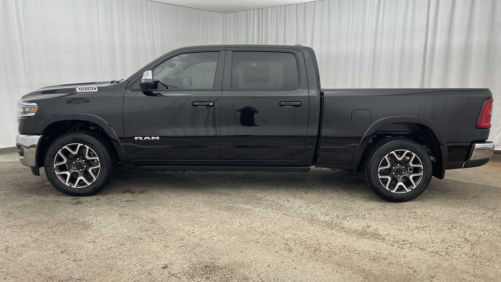 Thumbnail: 2026 RAM 1500 - 34