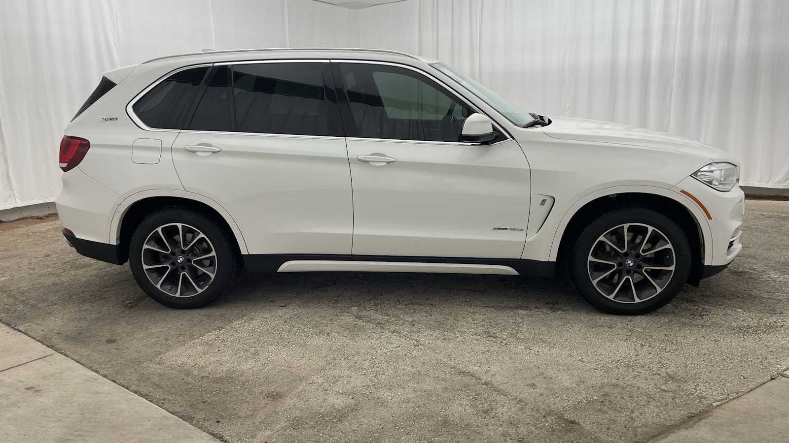 Thumbnail: 2018 BMW X5 - 36