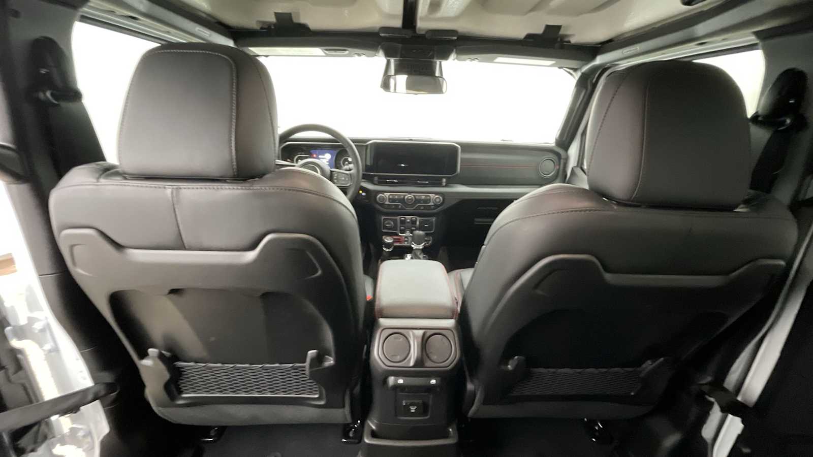 Thumbnail: 2026 Jeep Wrangler - 7
