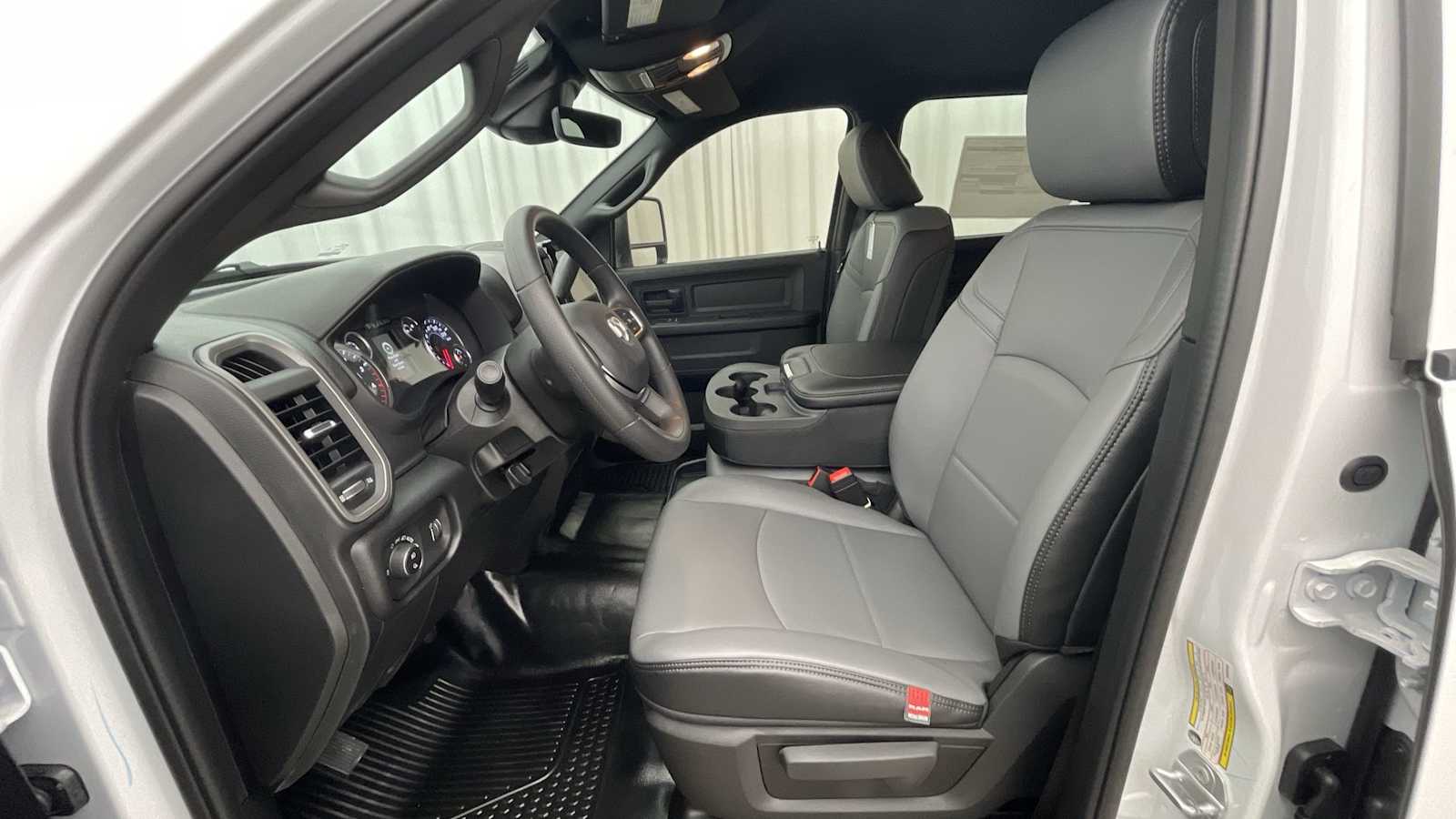 Thumbnail: 2026 RAM 3500 - 6