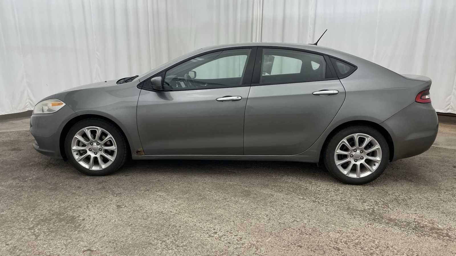 Thumbnail: 2013 Dodge Dart - 28