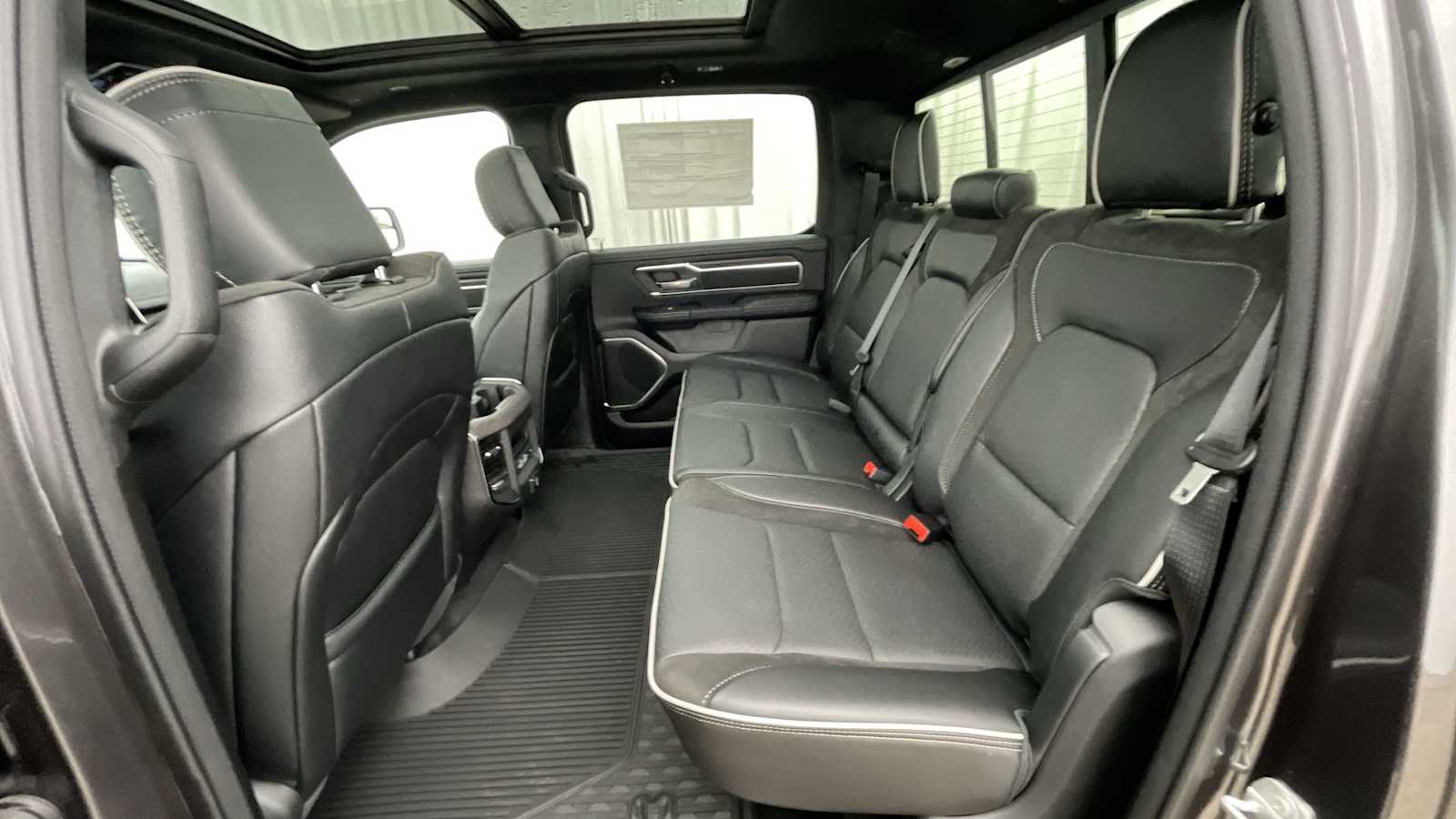 Thumbnail: 2026 RAM 1500 - 10