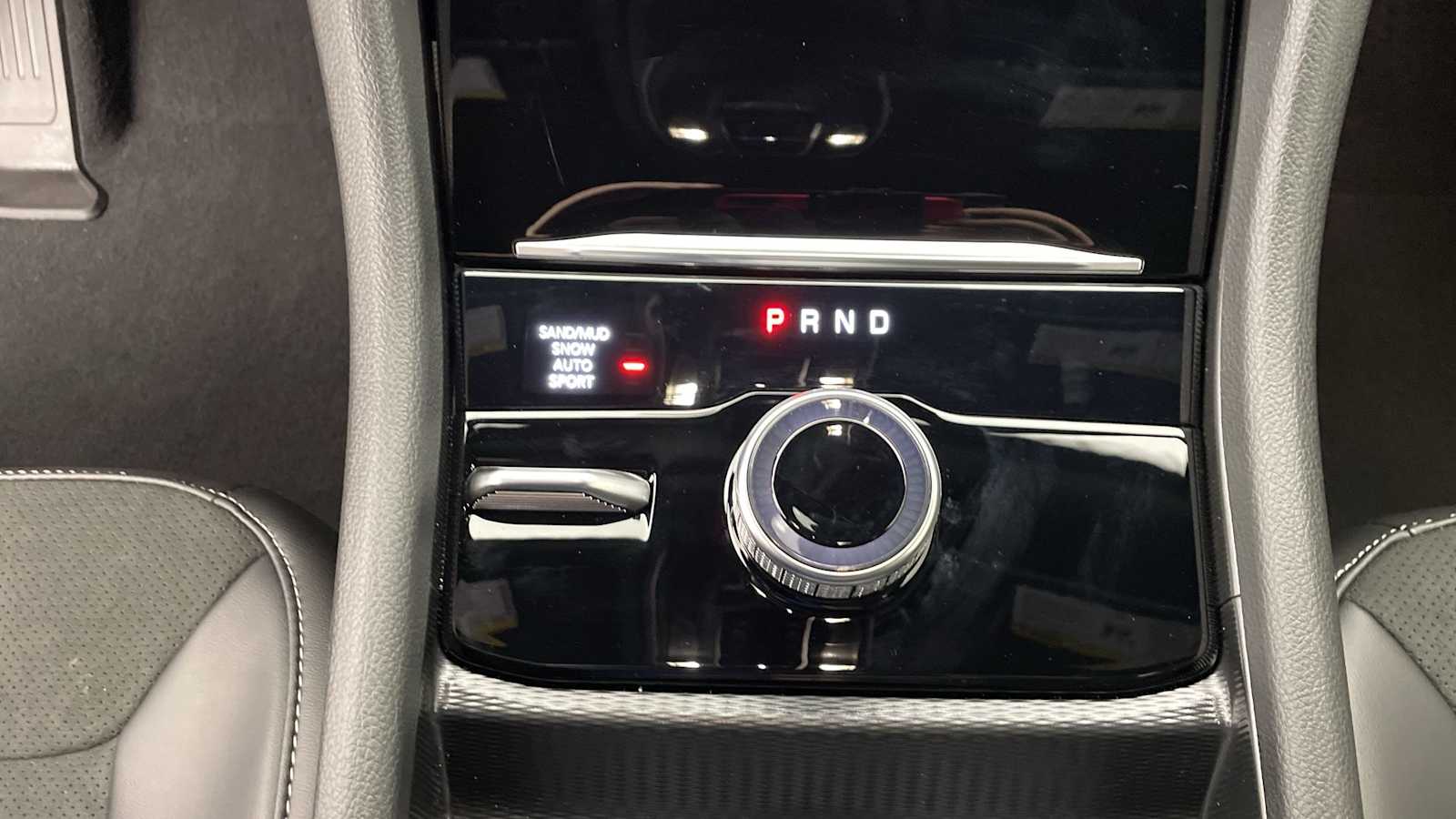 Thumbnail: 2026 Jeep Grand Cherokee - 21