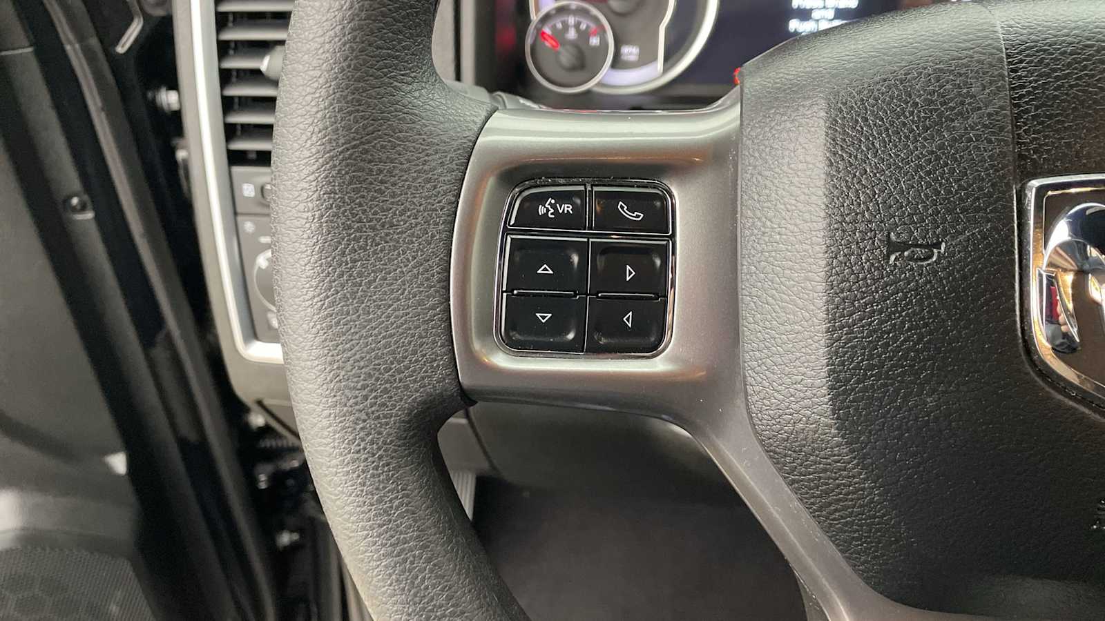 Thumbnail: 2024 RAM 1500 Classic - 13