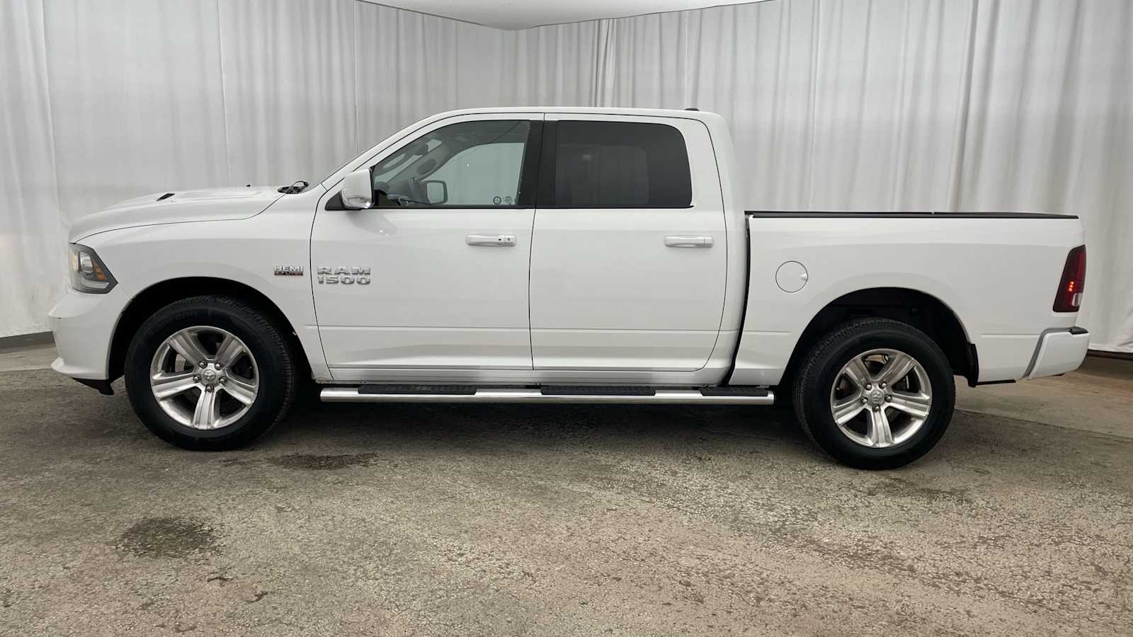 Thumbnail: 2013 RAM 1500 - 30